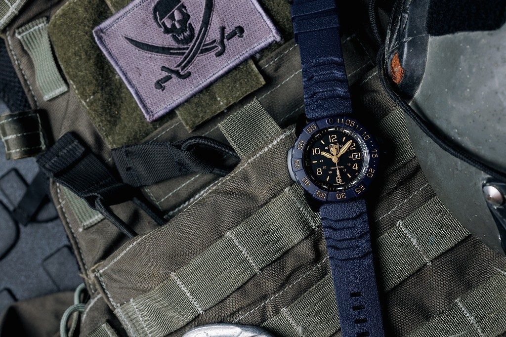ルミノックス　“NAVY SEAL FOUNDATION　3250 SERIES”