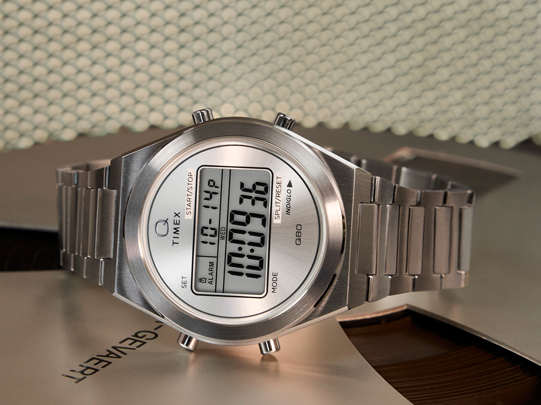 Q Timex® Q80 Continental TW2Y09800