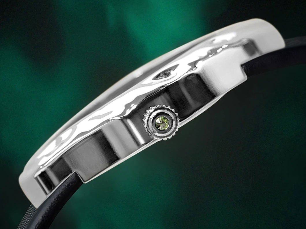 Paradoxe-Diamond-Watch_Top